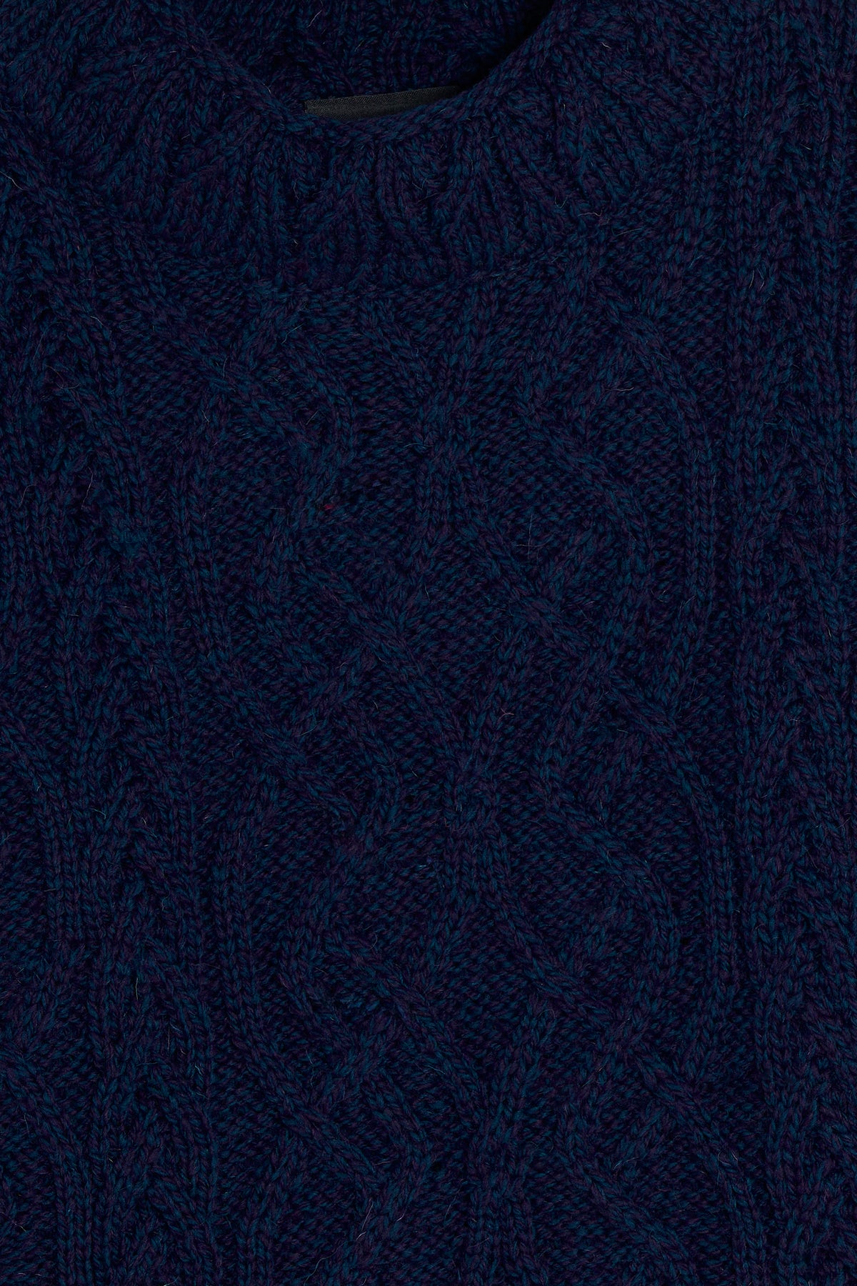 Aran treccia navy dettaglio Lady De Paz