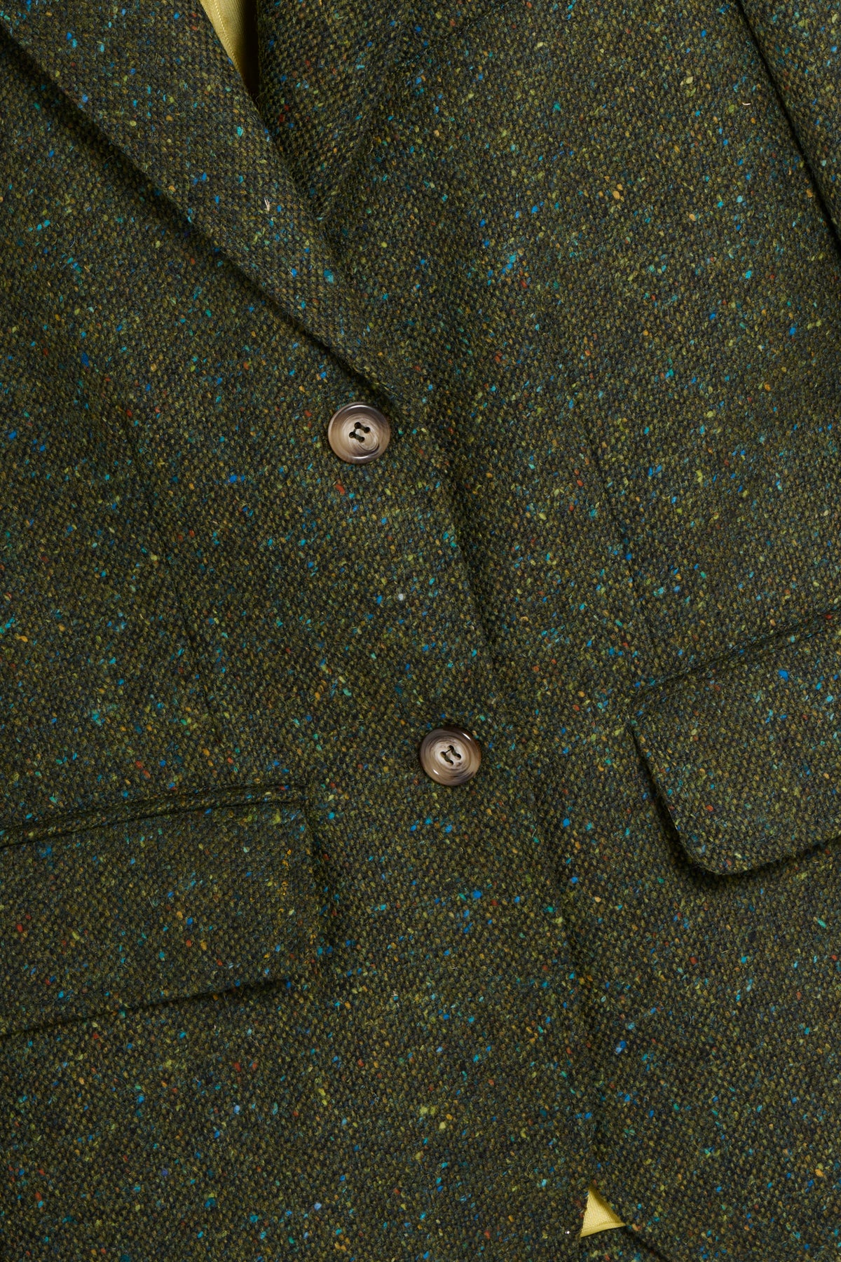 Giacca donegal tweed verde dettaglio Lady De Paz
