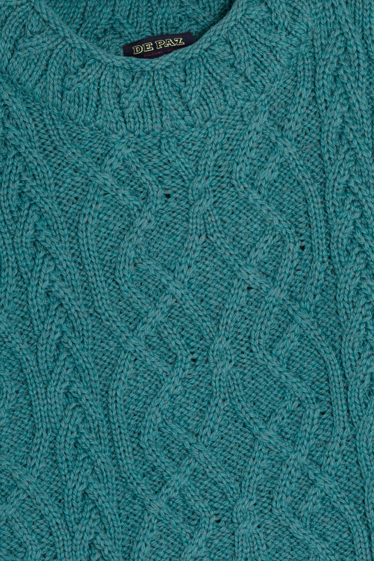 Aran treccia turchese dettaglio Lady De Paz