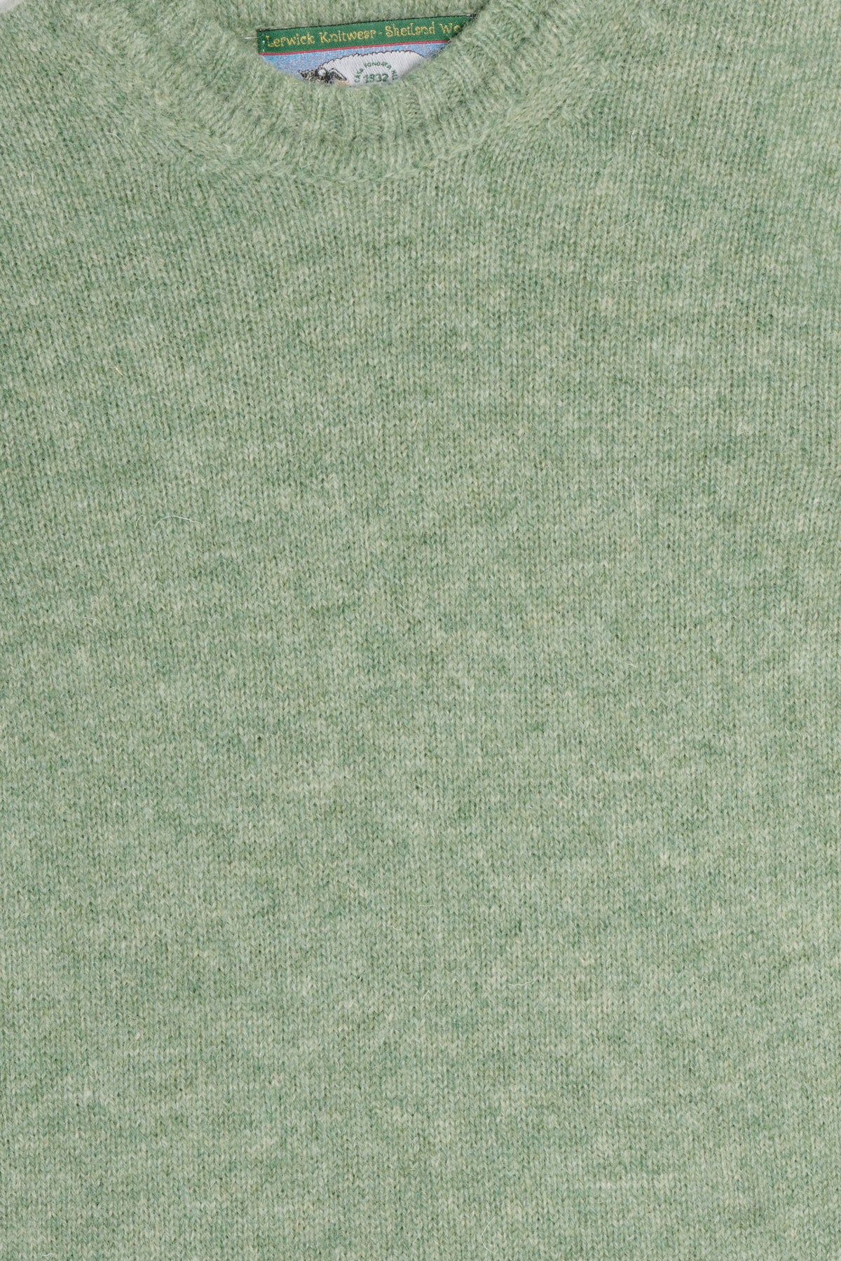Maglione girocollo shetland verde pastello dettaglio Lady De Paz